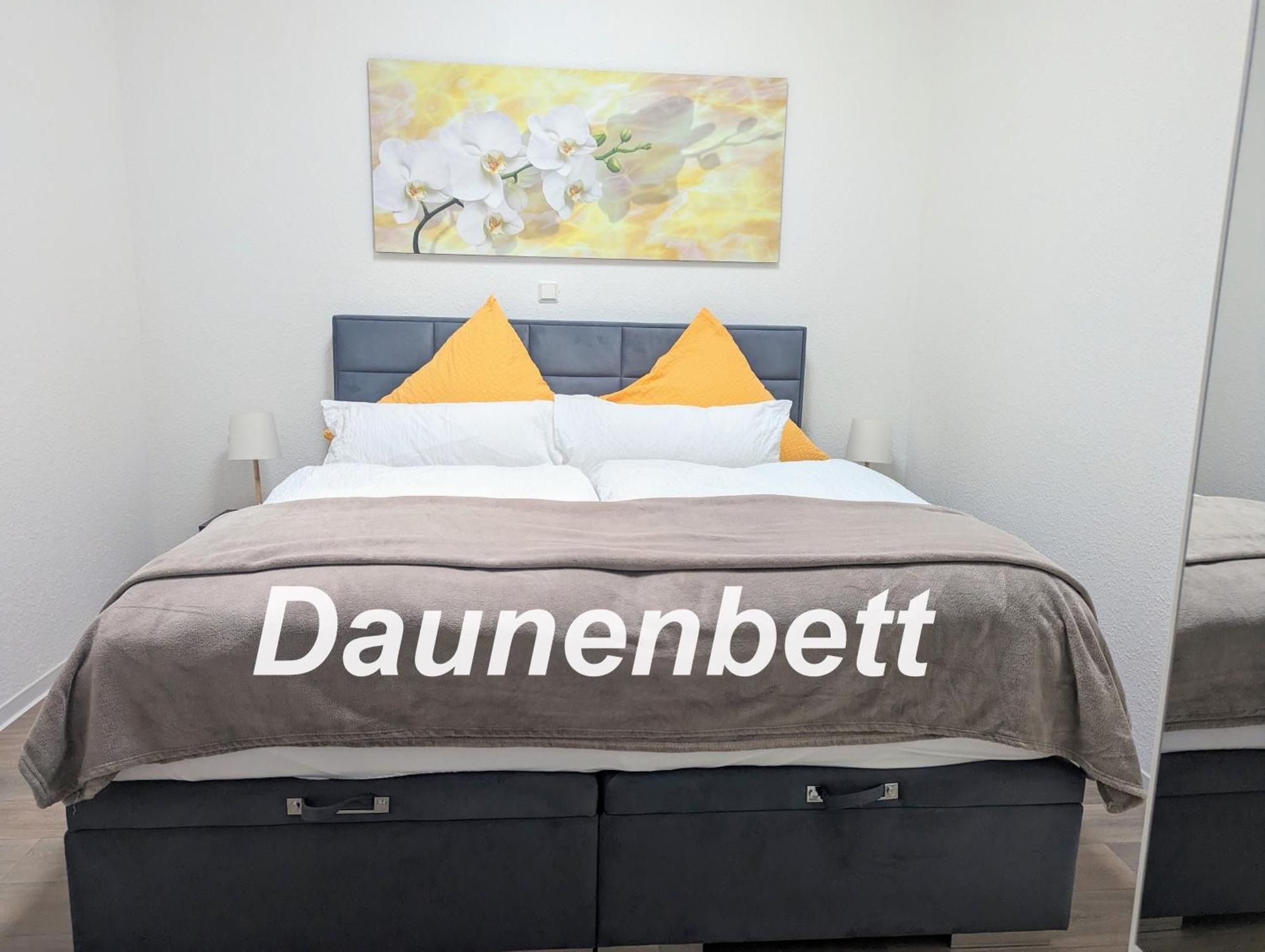 Fewo Urban Gotha - Apartment Orangerie - Am Schlosspark- Parken An Der Der Tuer- Barrierefrei, 900 Meter Zum Bahnhof - Wallbox المظهر الخارجي الصورة
